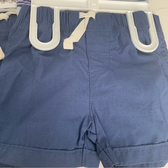 NWT Set of 2 Carters Onesie and Shorts Set Size 6 Months - Picture 7 of 8